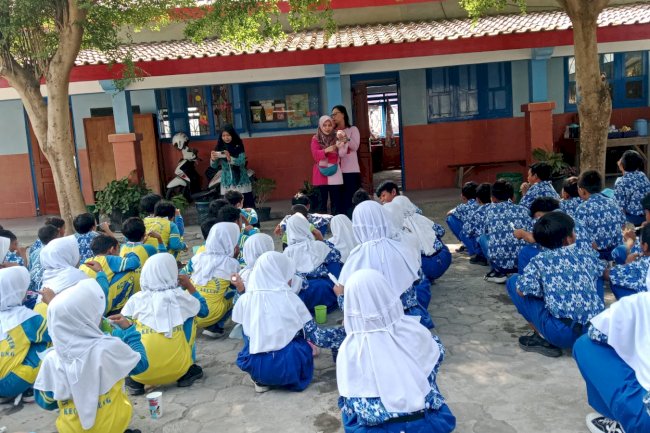 CKG ANAK SEKOLAH DAN PEMBERIAN FLOURIDE (VITAMIN UNTUK GIGI)